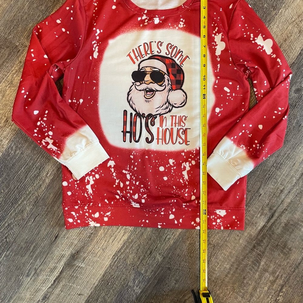 Festive Graphic Long-sleeve Shirts - Green and Red - Picture 9 of 9